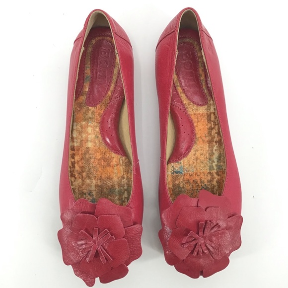 Born Pink Flats with Flower Detail - Picture 14 of 14